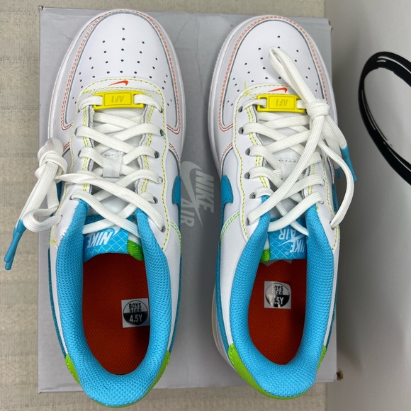 Nike Air Force 1 LV8 WCRD - Picture 6 of 7